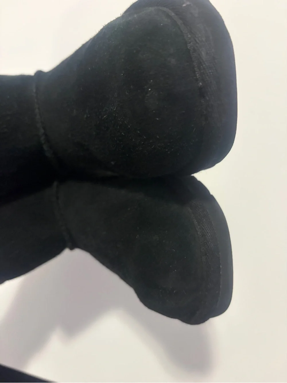 Black uggs